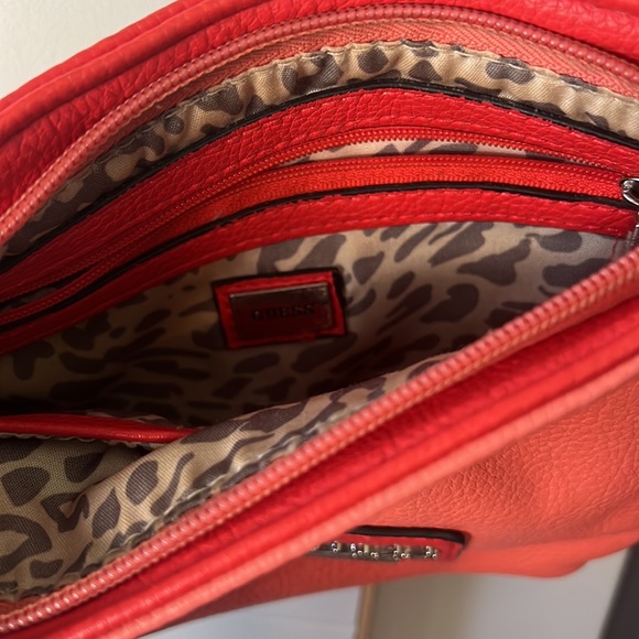 Coral, guess Crossbody bag - Picture 2 of 2